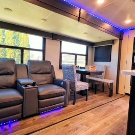 Luxury Glamping Near Idaho Event Center In Nampa Daire Dış mekan fotoğraf